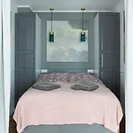 Heaven In The Old Town With Private Parking *