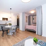 Heaven In The Old Town With Private Parking グダニスク