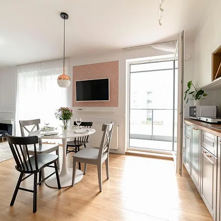 Apartment Heaven In The Old Town With Private Parking