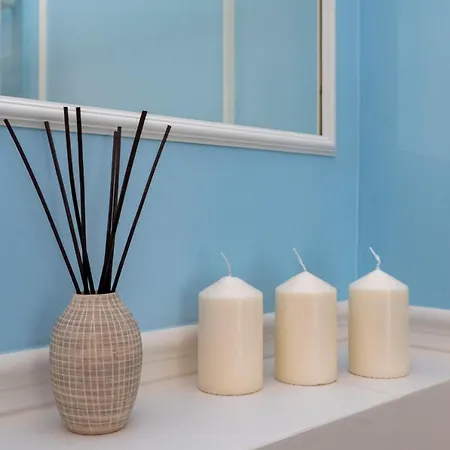 Heaven In The Old Town With Private Parking *