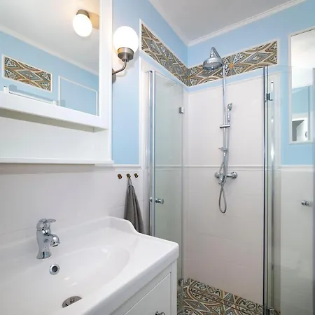 Heaven In The Old Town With Private Parking Apartment