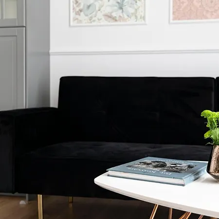 Heaven In The Old Town With Private Parking Apartment
