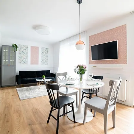 Heaven In The Old Town With Private Parking Apartment *