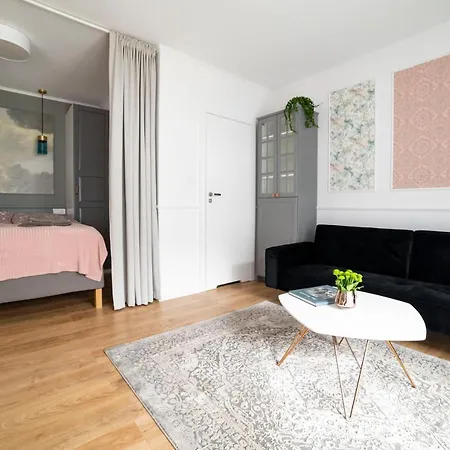 Апартаменты Heaven In The Old Town With Private Parking *